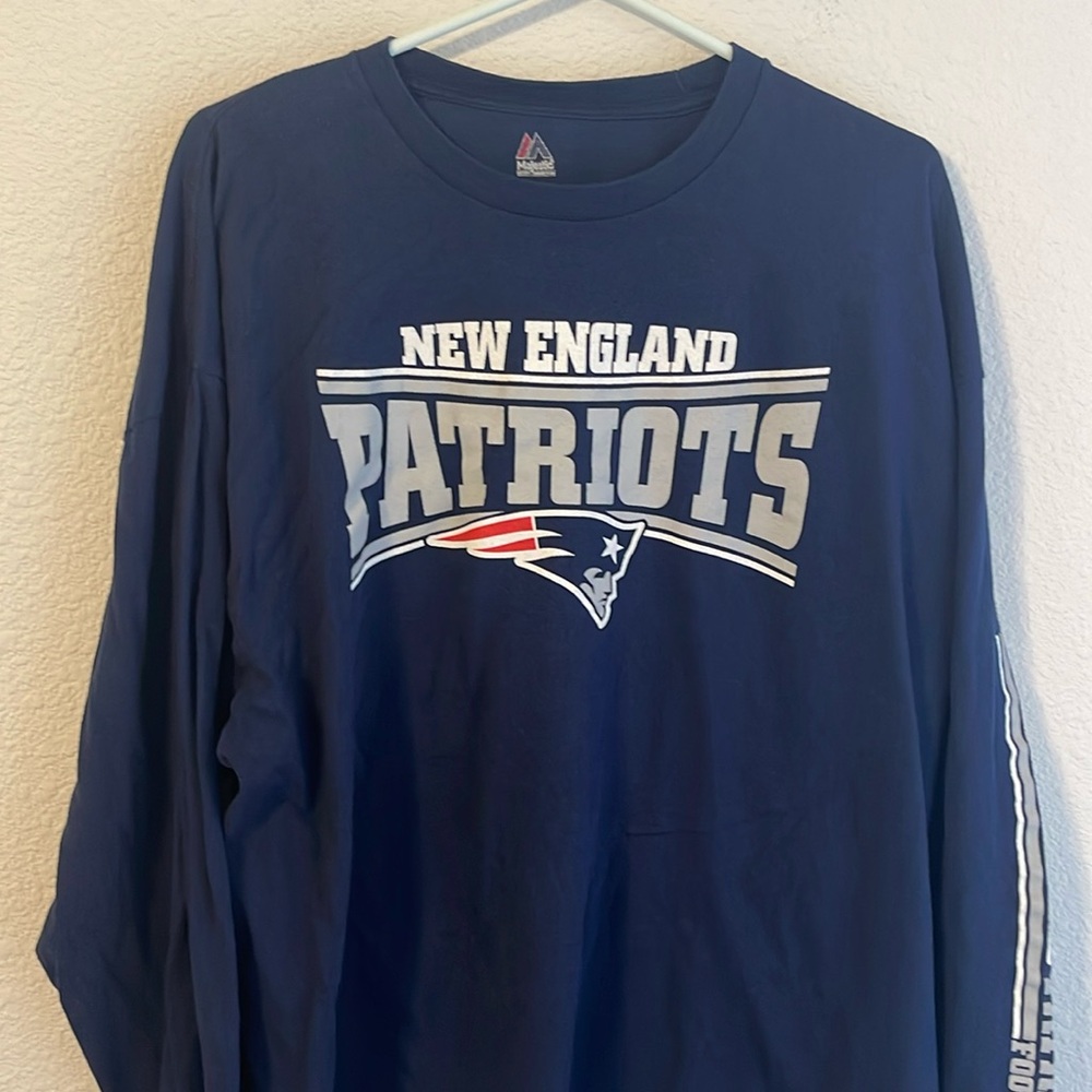 New England Patriots Long Sleeve Shirt